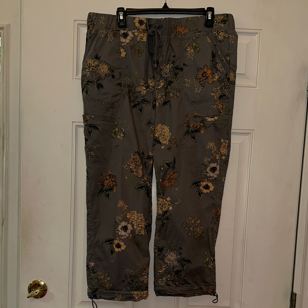 Democracy Olive Green Floral Cargo Pants
